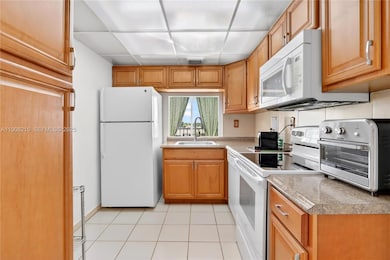 9401 SW 4th St unit 3016, Miami, FL 33174 - photo 6