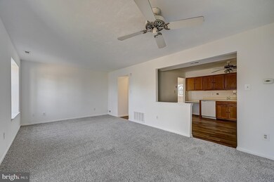 11 Quasar Ct, Sewell, NJ 08080 - photo 5