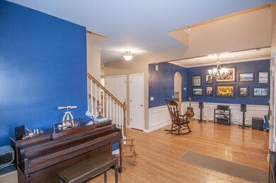 Jorrington office to dining1