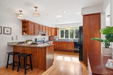 8 Juneberry Ct, Yarmouth, ME 04096 - photo 5