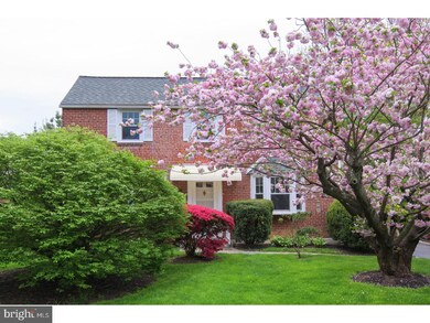 405 E Manoa Rd, Havertown, PA 19083 - photo 2