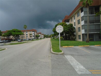 Manors of Inverrary unit 303, Lauderhill, FL 33319 - photo 3