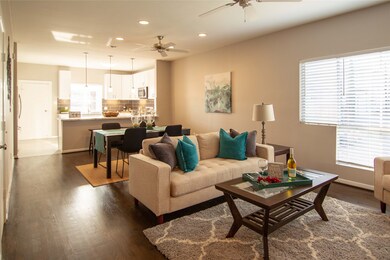 2100 Huldy St unit 8, Houston, TX 77019 - photo 5