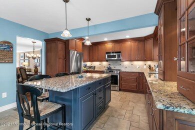 30 Mulberry Ct Brielle NJ-large-008-015-