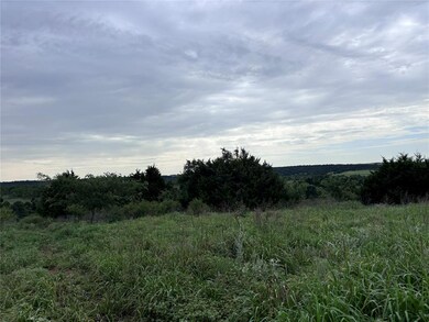 2750 N N2750 Rd unit 1, Minco, OK 73059 - photo 4