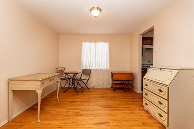 1508 Dupont St, Conway, PA 15027 - photo 4