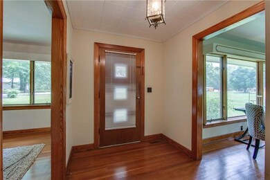 Entry Foyer w/ Hardwood