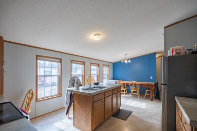 33 Beverly Dr, Brunswick, ME 04011 - photo 3