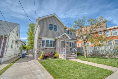 141 Dudley Ave, Staten Island, NY 10301 - photo 4