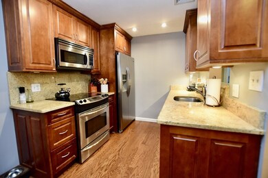 1304 Carriage Ln unit 1304, Taunton, MA 02780 - photo 4