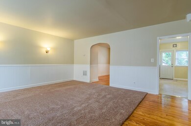 1527 Northgate Rd, Baltimore, MD 21218 - photo 2
