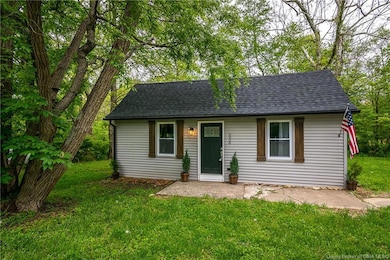 9926 Cooks Mill Rd, Georgetown, IN 47122 - photo 2