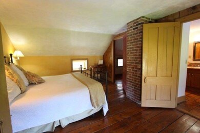 463 Bartlett Hill Rd, Cambridge, VT 05444 - photo 3