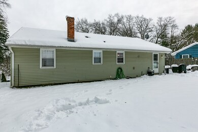 10 Buttonwood Ln, Auburn, MA 01501 - photo 4