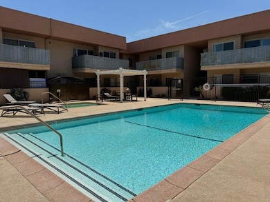 Condo2