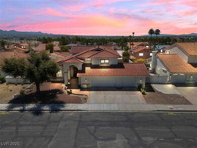 2149 W Avalon Dr, Laughlin, NV 89029 - photo 2