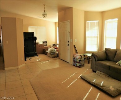 DINING ROOM OR OFFICE DEN OFF ENTRY