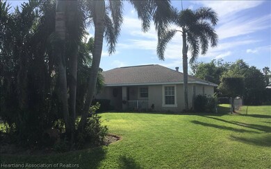 728 Concert Dr, Lake Placid, FL 33852 - photo 3