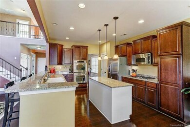 Kitchen with Gas Cooktop