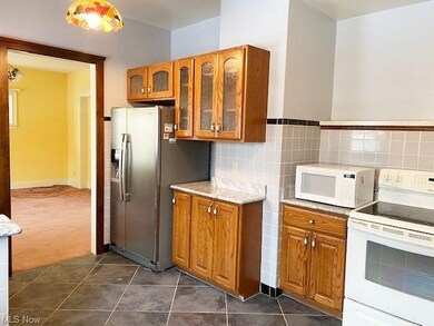 3345 Euclid Heights Blvd, Cleveland, OH 44118 - photo 4