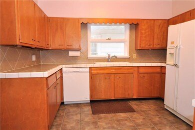 2423 Fletcher St, Anderson, IN 46016 - photo 6