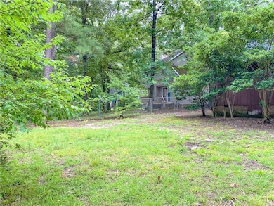 4460 Briton Cir, Fayetteville, NC 28314 - photo 5