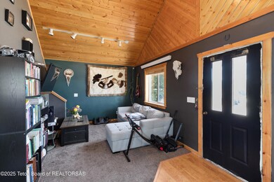 263 Fresian Cir6 IMG_9417