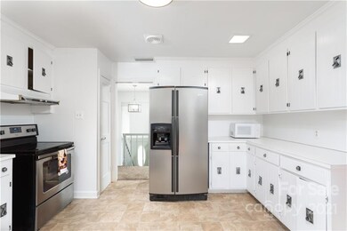 706 Springdale Rd, Statesville, NC 28677 - photo 7