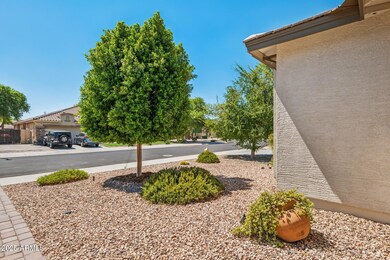 15364 W Pierson St, Goodyear, AZ 85395 - photo 4