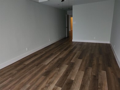 515 Hill St, Grand Prairie, TX 75050 - photo 3