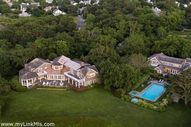 View of main house, guest house and pool