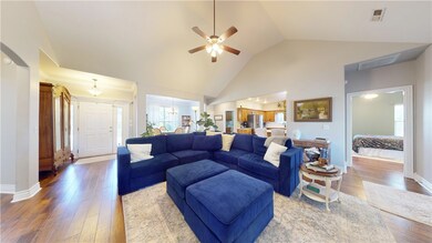 502 SW Maidstone Ave, Bentonville, AR 72712 - photo 4