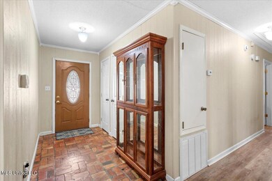05-Entryway
