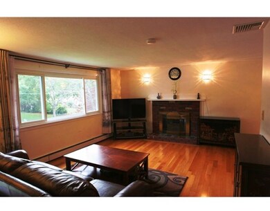 108 Bumble Bee Cir, Shrewsbury, MA 01545 - photo 6