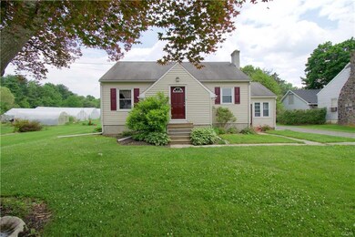 5338 Limeport Pike, Coopersburg, PA 18036 - photo 3