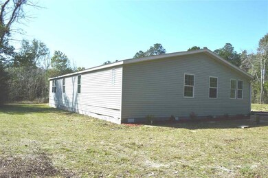 61 Gray Cir, Crawfordville, FL 32327 - photo 4