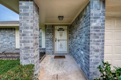 7927 Log Hollow Dr, Houston, TX 77040 - photo 5