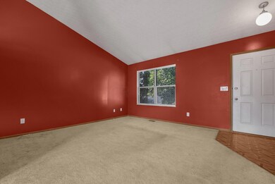 14-web-or-mls-2718-raphael-dr