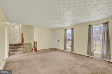 94 Piston Ct, Stewartstown, PA 17363 - photo 4