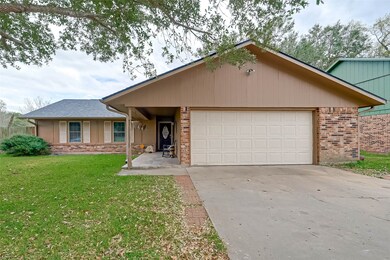 2908 El Camino St, Bay City, TX 77414 - photo 6