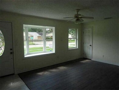 2959 Camellia Dr, Slidell, LA 70458 - photo 2