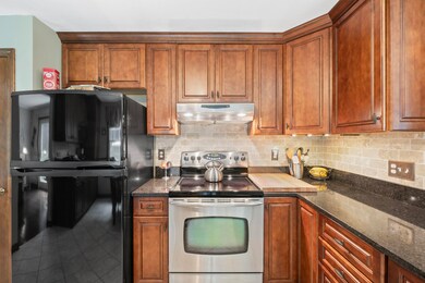 139 E Hardscrabble Rd_122