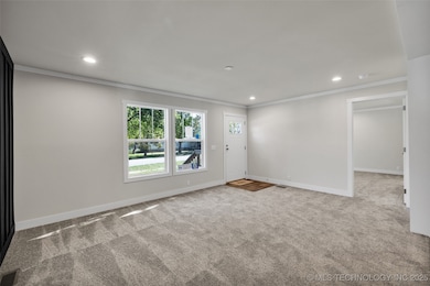 622 S Maple St, Nowata, OK 74048 - photo 6