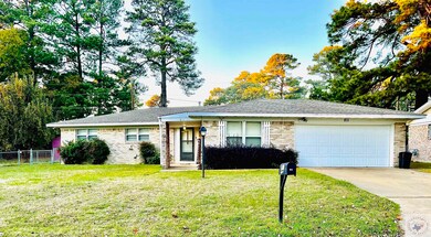 811 Hawkins Ave, Wake Village, TX 75501 - photo 2