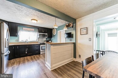 8110 Highpoint Rd, Clearwater Beach, MD 21226 - photo 6