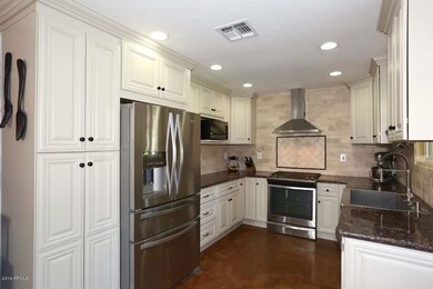 Kitchen2