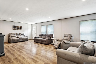 20415 Carpenter Rd, Killian, LA 70462 - photo 2