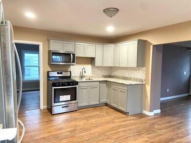 127 Dalton St, Lowell, MA 01850 - photo 4