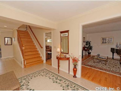 Foyer Spacious entry