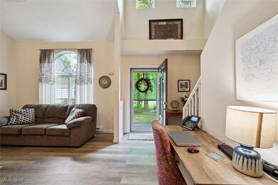 938 Long Shadow Ln, Roaming Shores, OH 44085 - photo 7